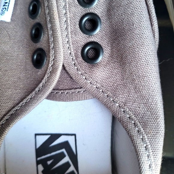 Vans Authentic Canvas Shoe in black/pewter women’s 8.5 Men’s 7. Never worn - Picture 5 of 12
